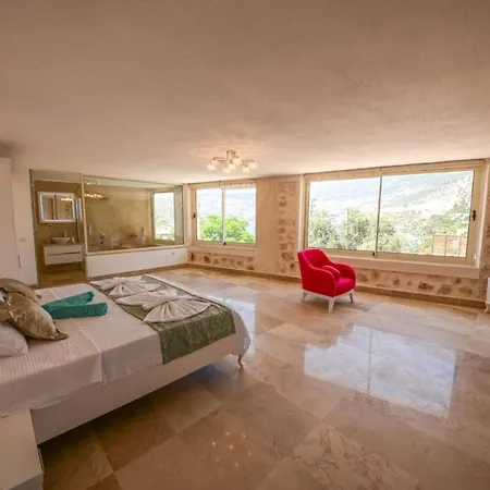 Sleeps 12 With Pool And Air Con * 칼칸